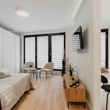 Central Warsaw Apartment - Great Location-Cozy Studio With Balcony - Towarowa Exterior photo