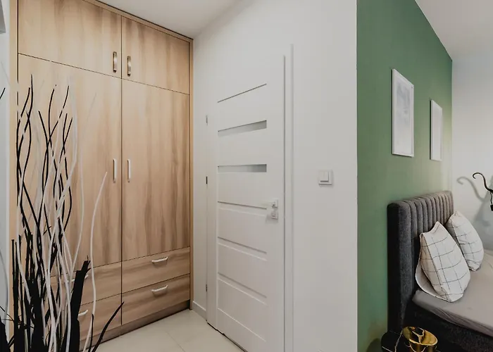 Central Warsaw Apartment - Great Location-Cozy Studio With Balcony - Towarowa