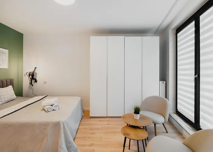 Central Warsaw Apartment - Great Location-Cozy Studio With Balcony - Towarowa