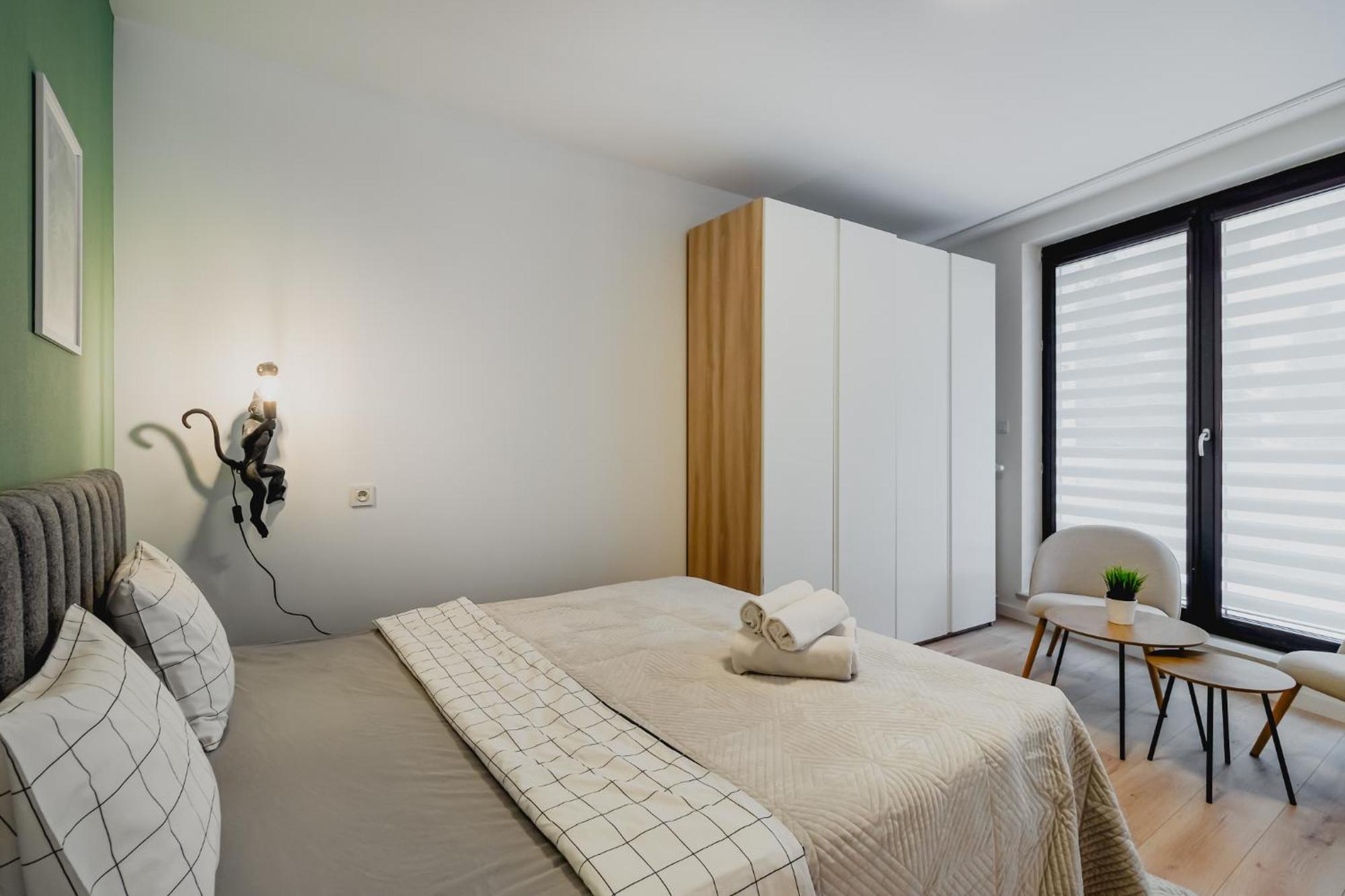 Apartamento - Great Location-cozy With Balcony - Towarowa